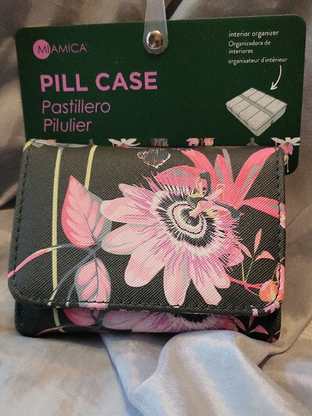 AMICA Green Floral Pill Case - Compact Daily Organizer,Credit card Holder Li M